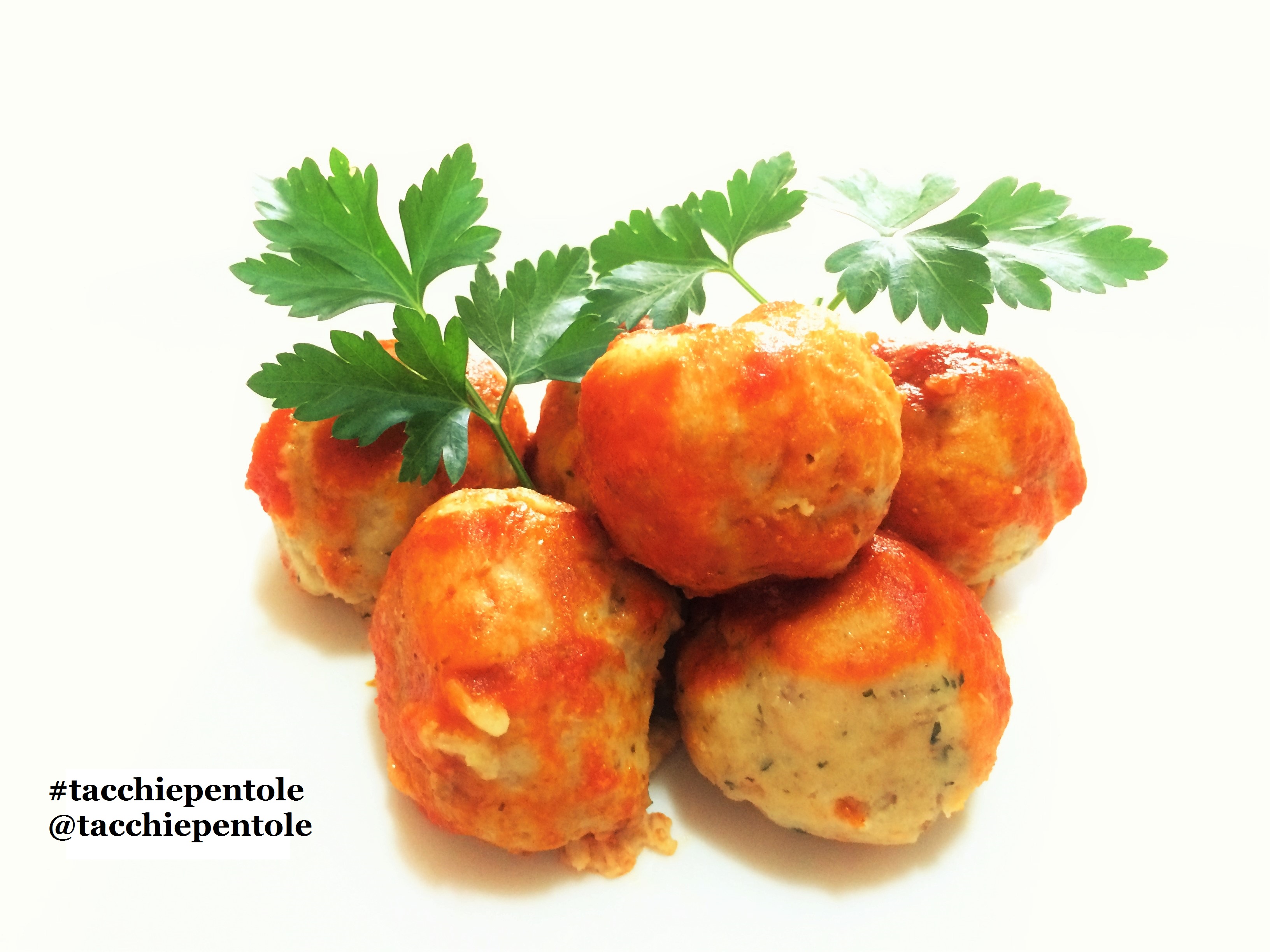 Polpettine di pollo al sugo