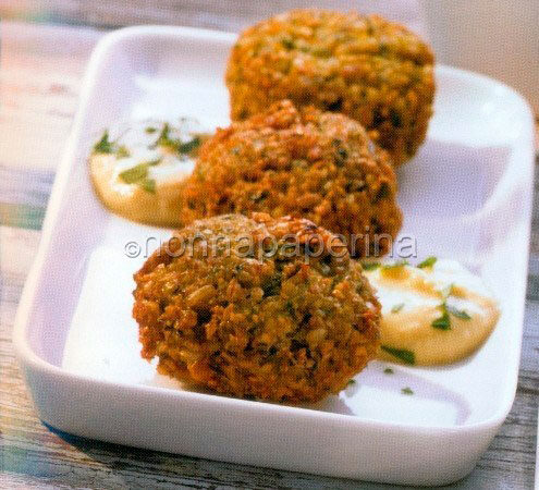 Polpettine di quinoa, spada e peperoni
