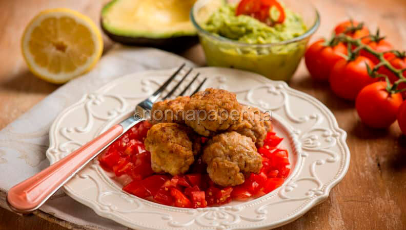 Polpettine di vitello con avocado, un piatto semplice