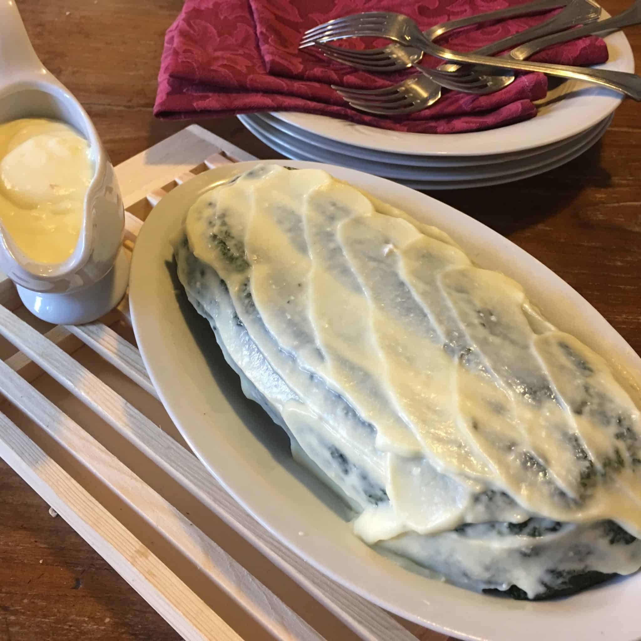 Polpettone di spinaci con crema al limone
