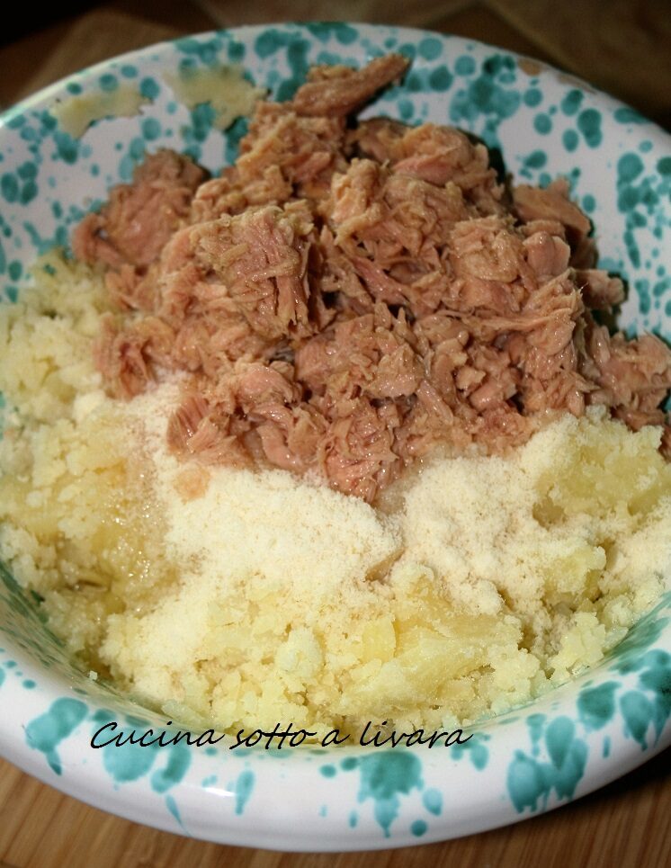 Polpettone di tonno e patate