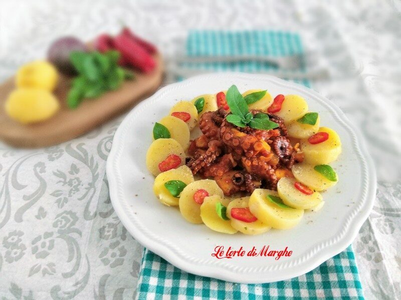Polpo piccante con patate e zafferano