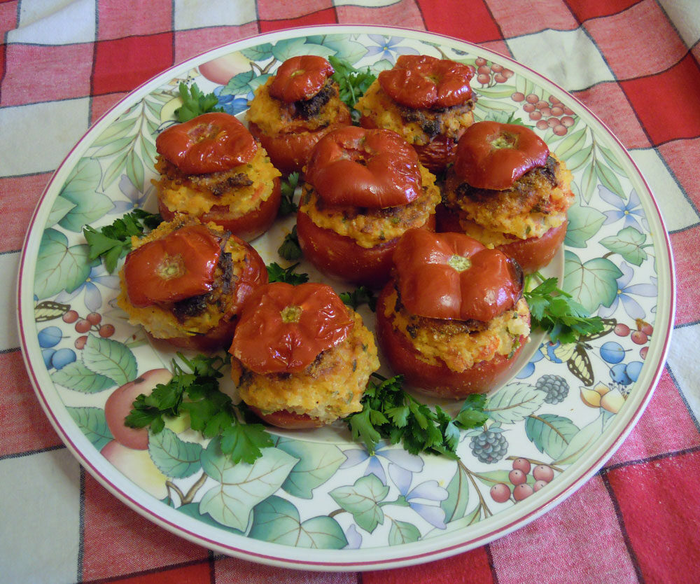 Pomodori con riso e mozzarella di bufala