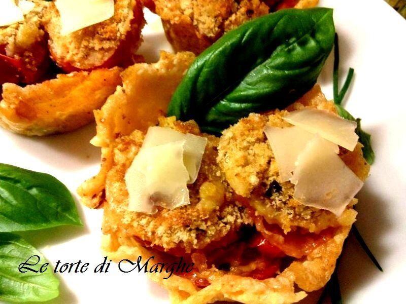 Pomodori gratinati in cialde di sbrinz..