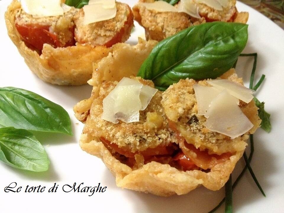 Pomodori gratinati in cialde di sbrinz..