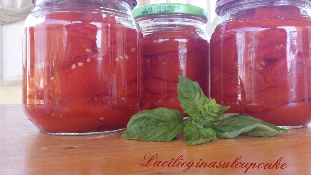 Pomodori pelati