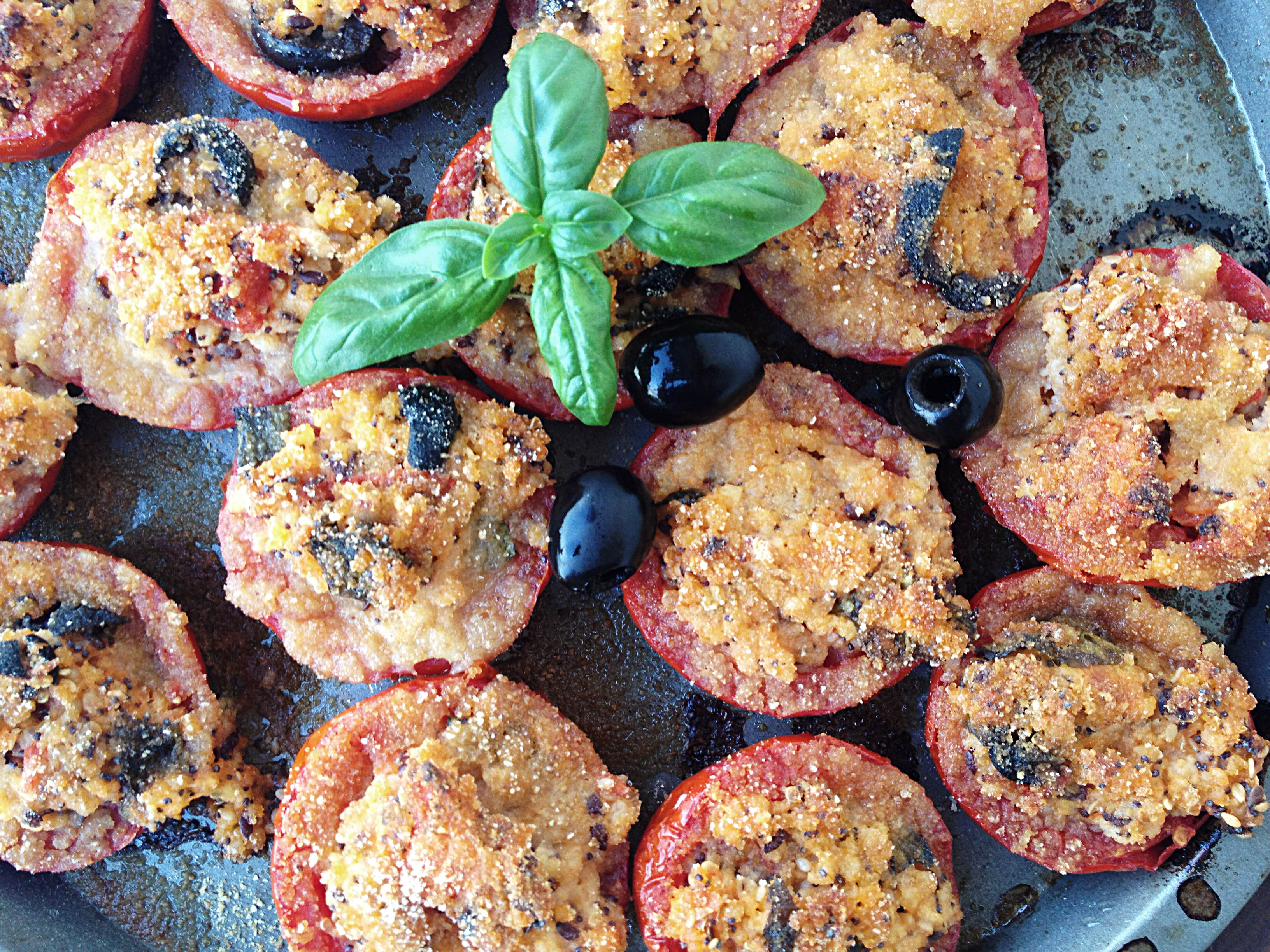Pomodori ripieni con miglio e quinoa