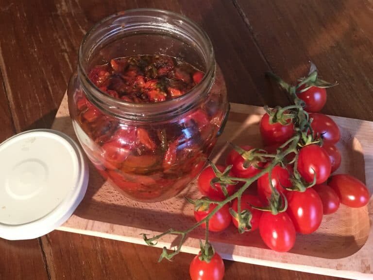 Pomodorini aromatici al forno – condimento per la pasta