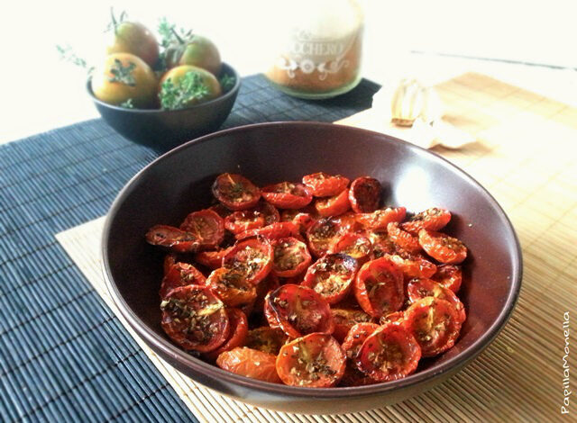 Pomodorini confit con timo e zucchero integrale