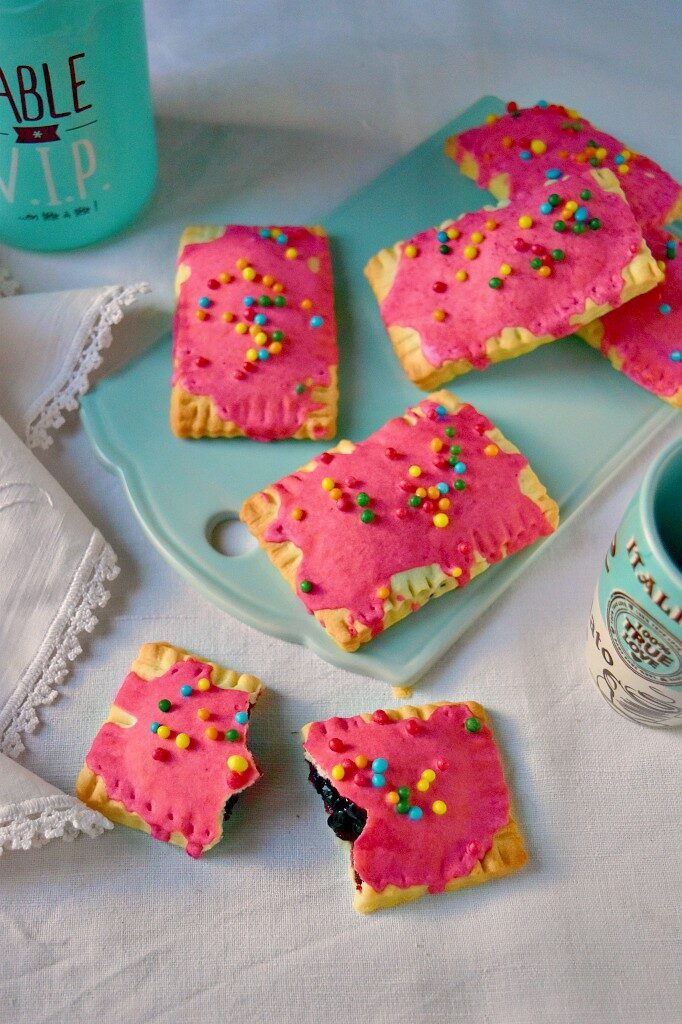 Pop tarts con confettura di mirtilli, facili e veloci
