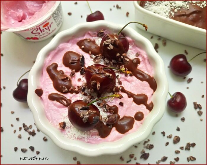 Porridge freddo senza cottura cookie dough overnight vaniglia e ciliegie