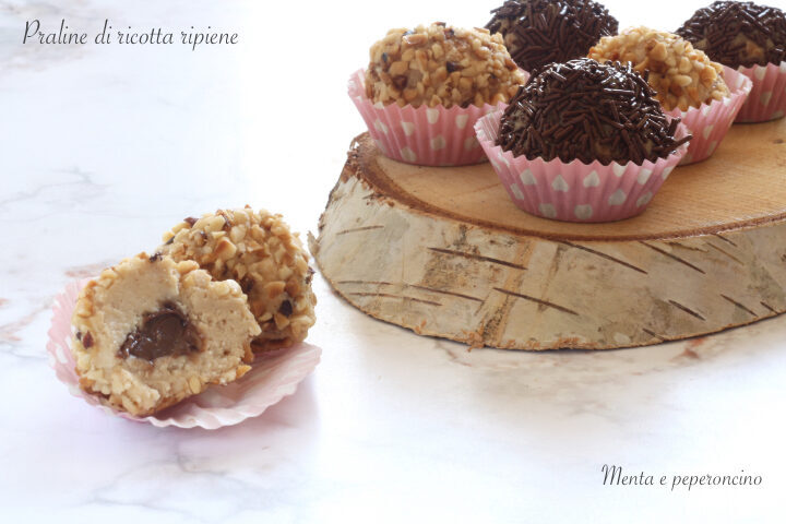 Praline di ricotta ripiene