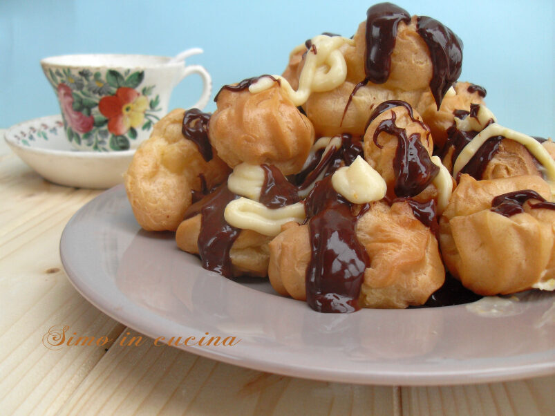 Profiteroles al cioccolato