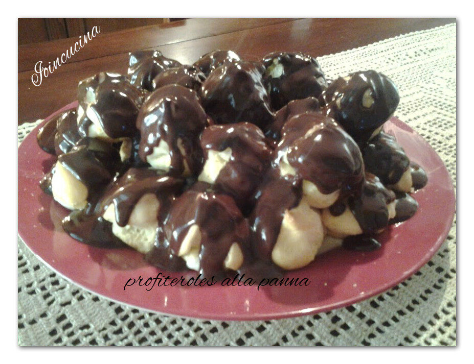 Profiteroles alla panna