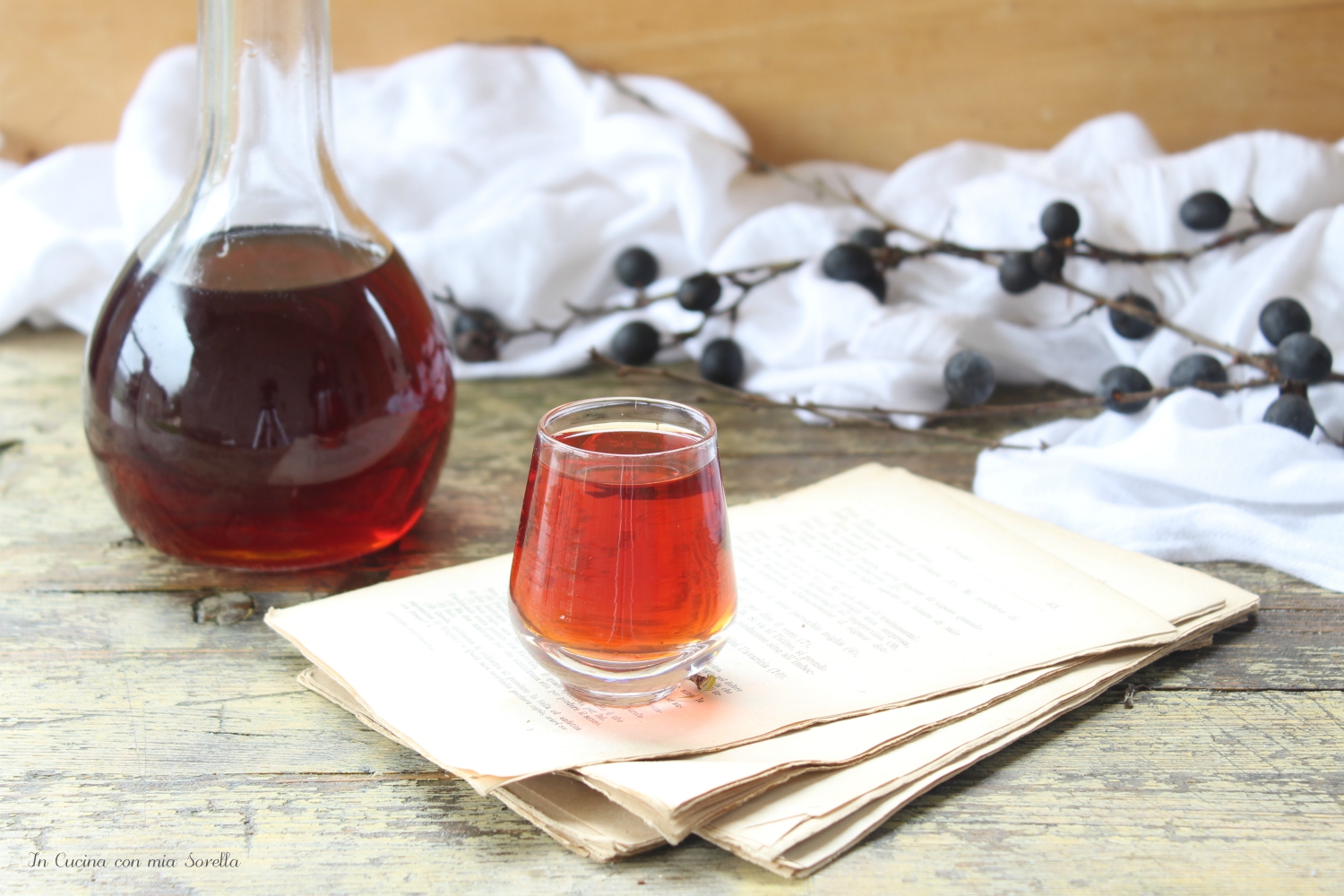 Prugnolino o liquore al prugnolo selvatico