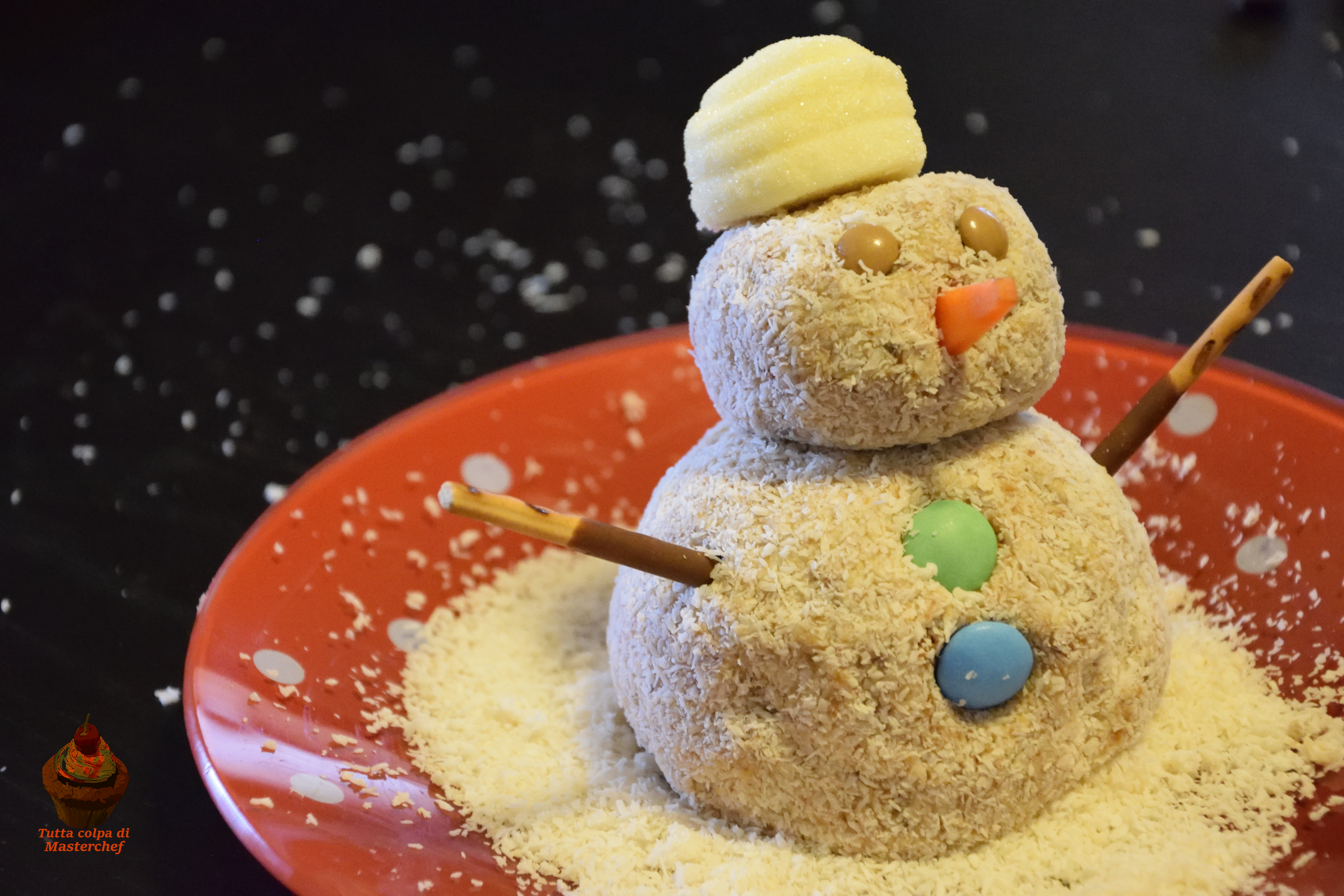 Pupazzo di neve di pandoro