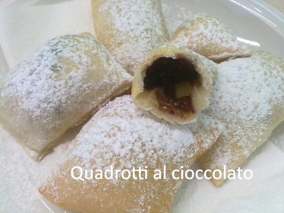 Quadrotti al cioccolato