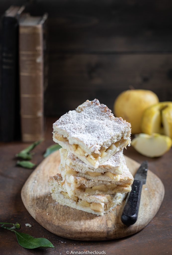 Quadrotti alle mele: ricetta senza burro