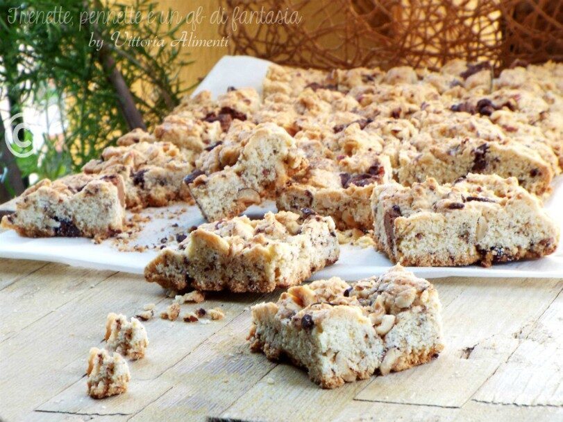 Quadrotti di frolla al cioccolato