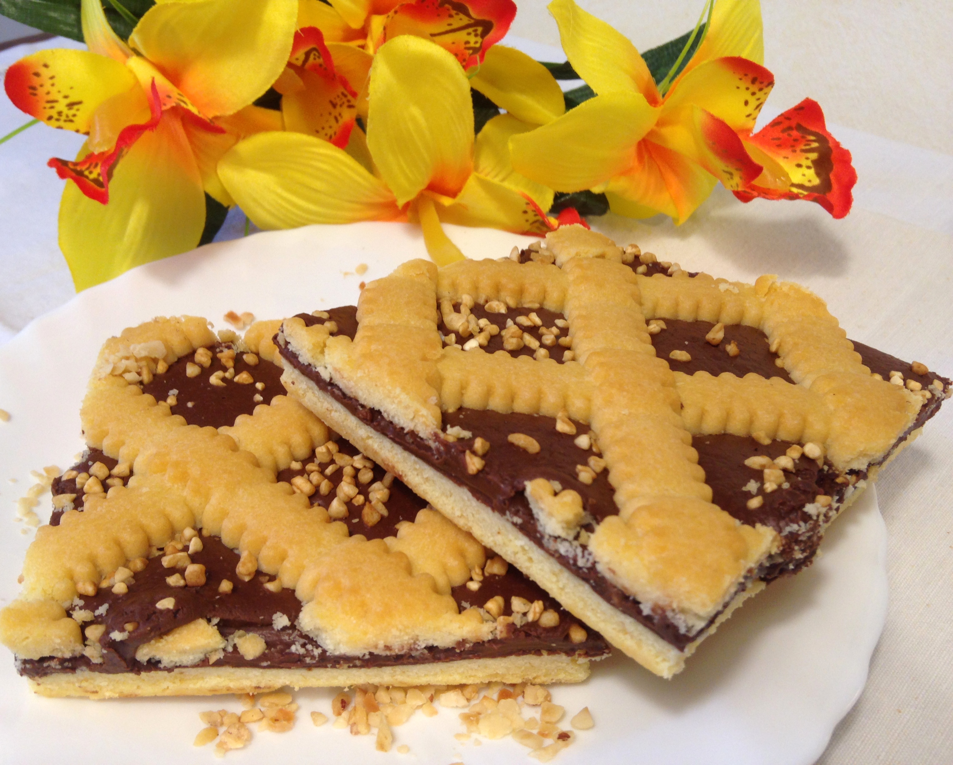 Quadrotti nutella e nocciole