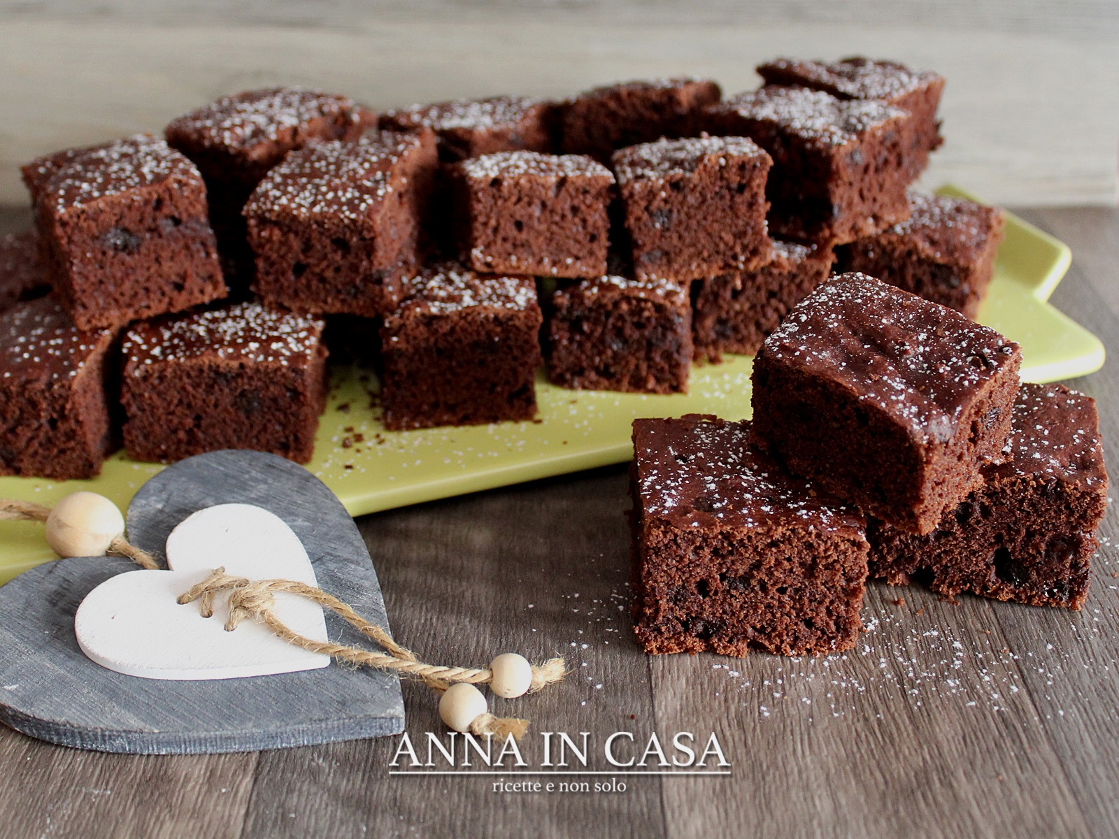 Quadrotti ricotta e cioccolato senza burro e senza uova