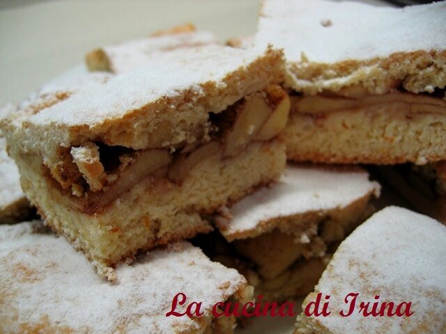 Quadrotti rustici alle mele