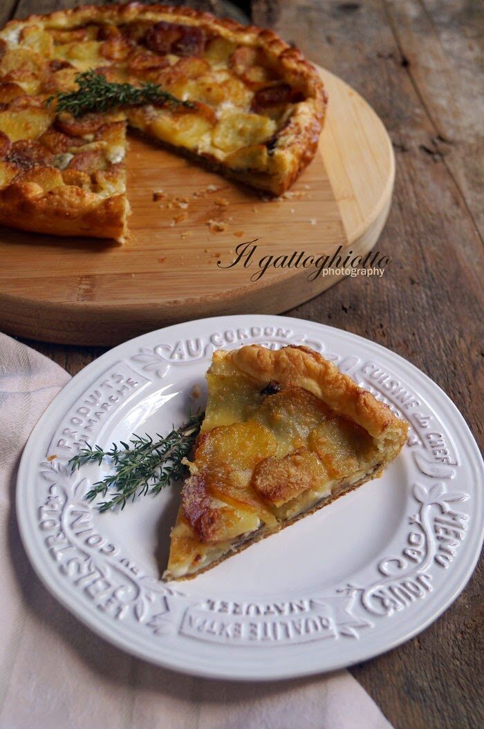 Quiche con patate e salsa tapenade