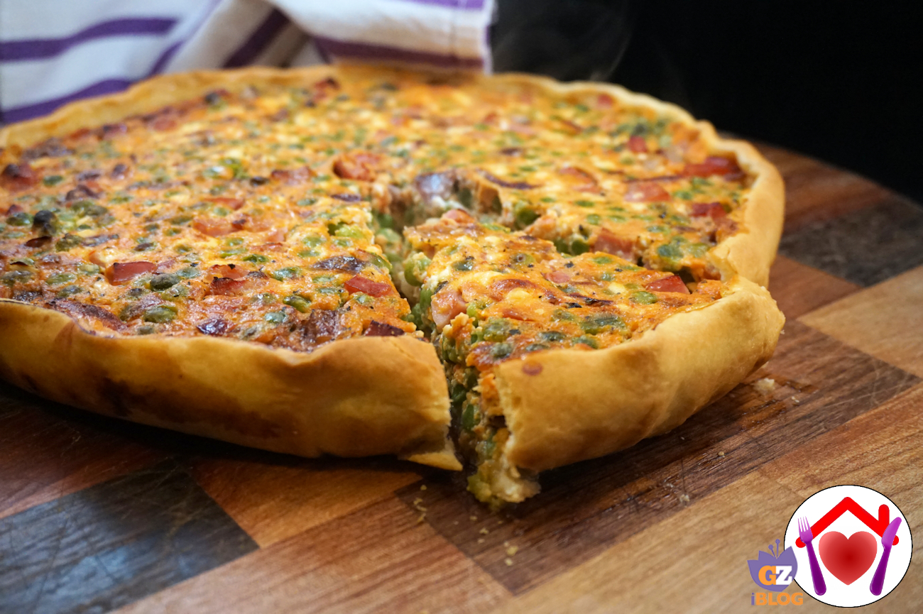 Quiche con piselli e prosciutto cotto