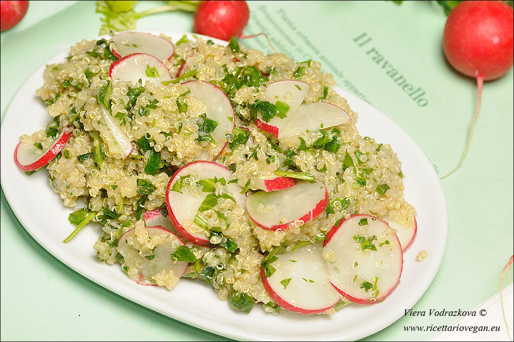 Quinoa con le aromatiche e ravanelli gluten free