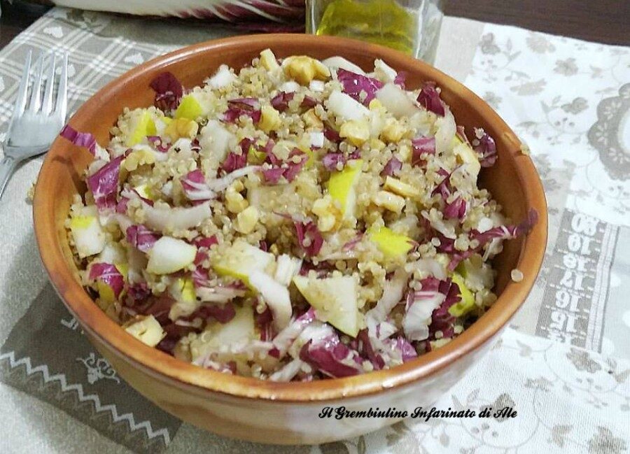 Quinoa integrale alle pere e noci