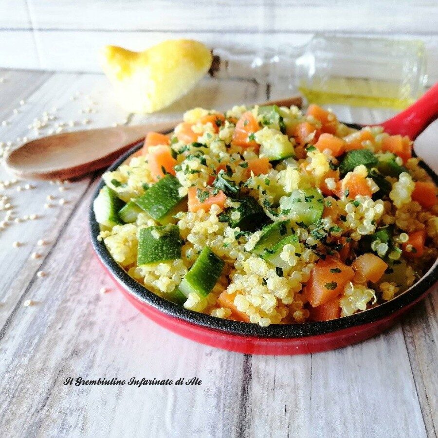 Quinoa zucchine, carote e limone