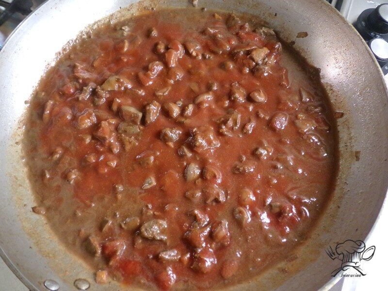 Ragù di fegatini con passata