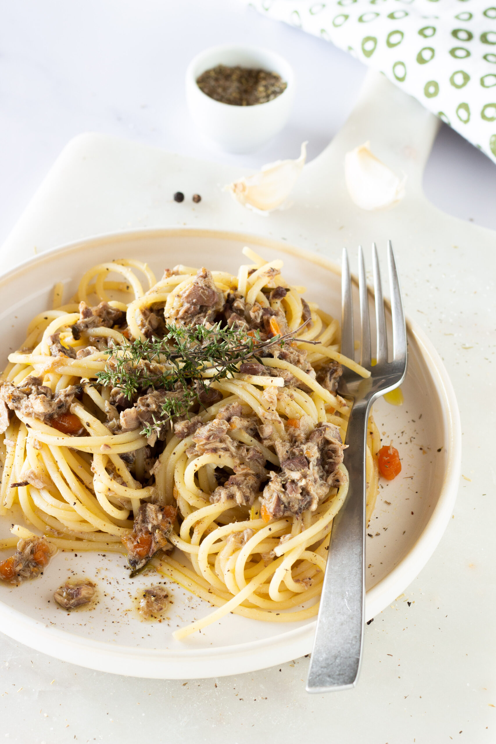 Ragù di tonno al vino rosso