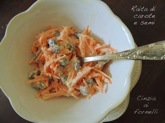 Raita di carote e semi