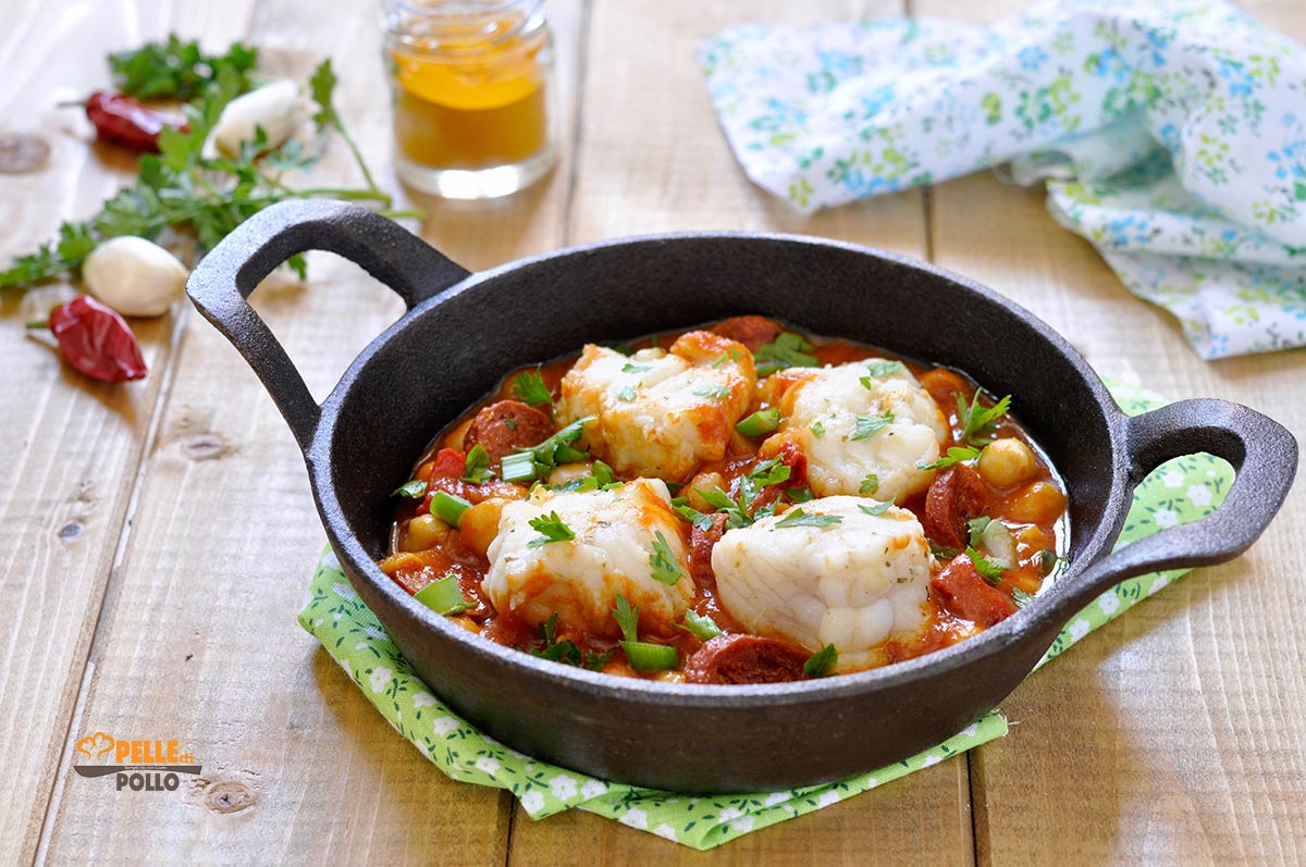 Rana pescatrice al sugo con ceci e chorizo