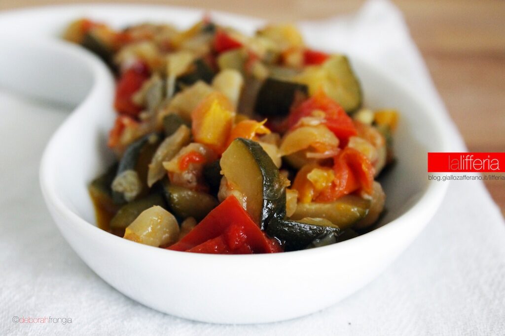 Ratatouille di verdure | Ricetta semplificata