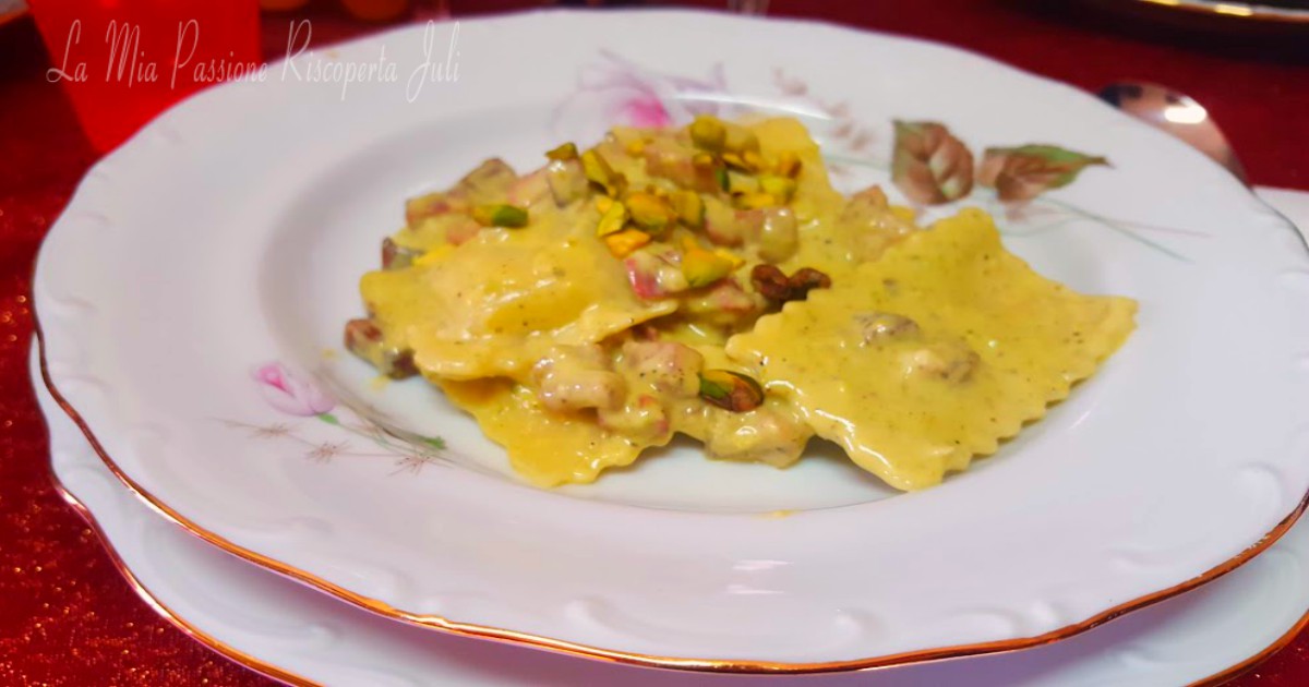 Ravioli con cernia e crema di pistacchio
