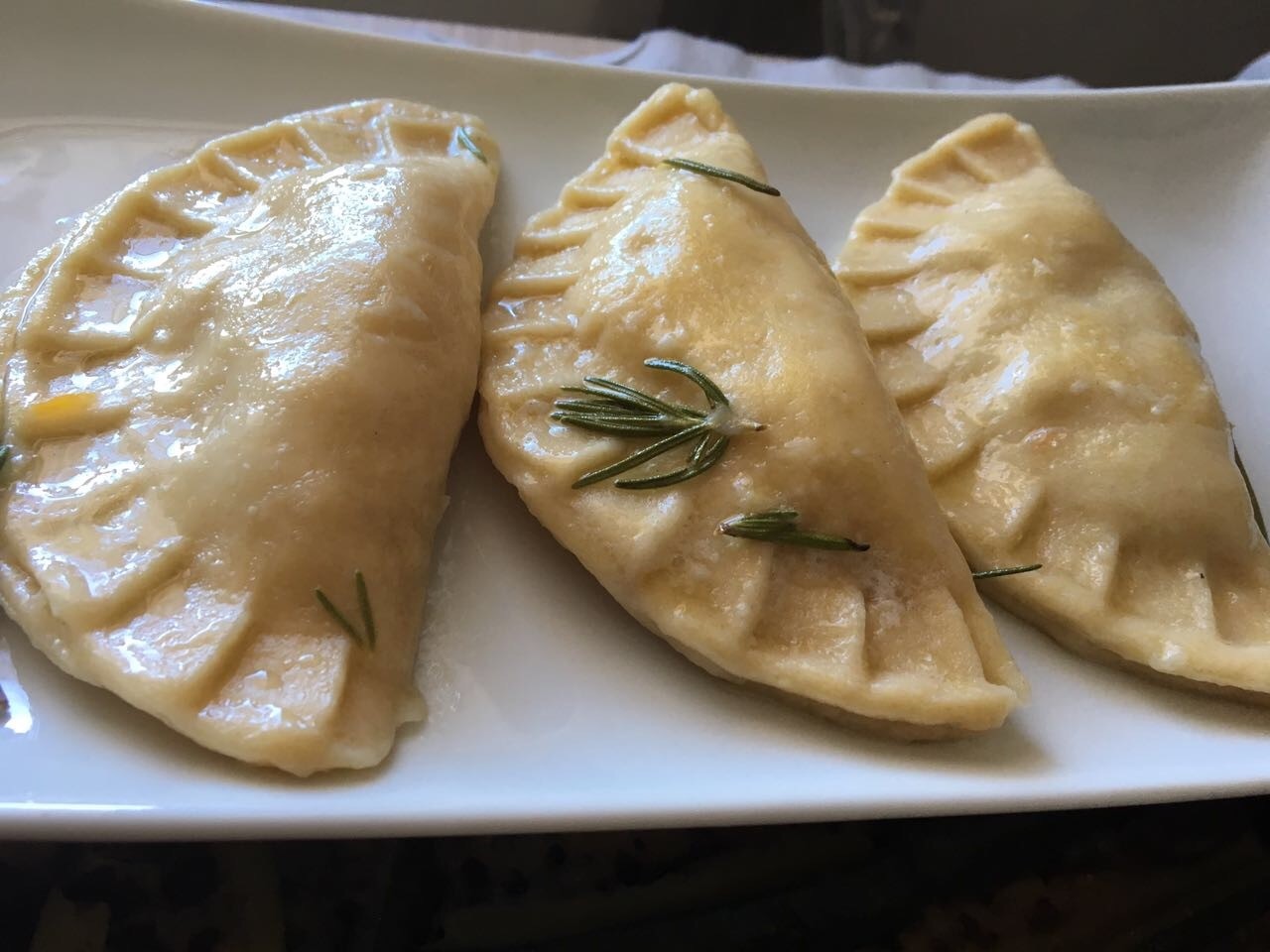 Ravioli con ripieno di zenzero e carote