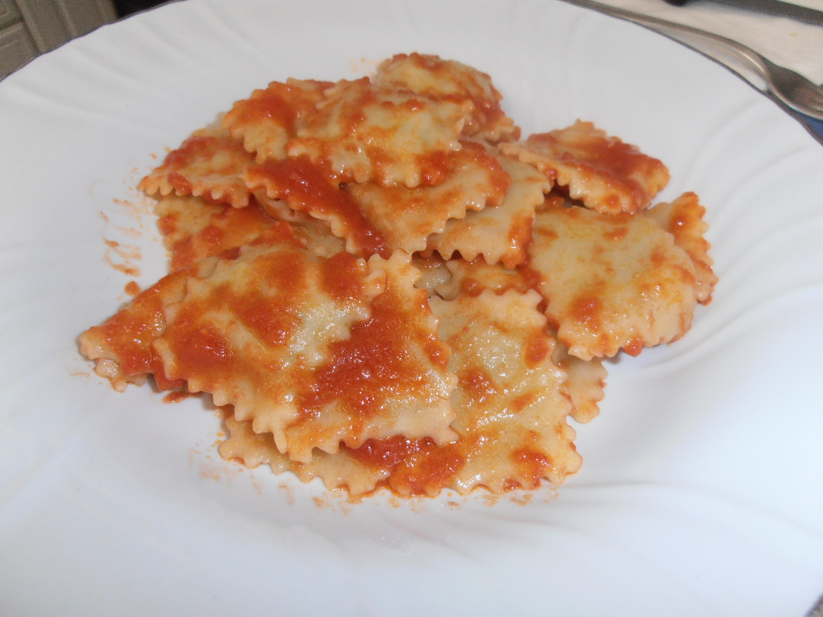 Ravioli di carciofi e ricotta