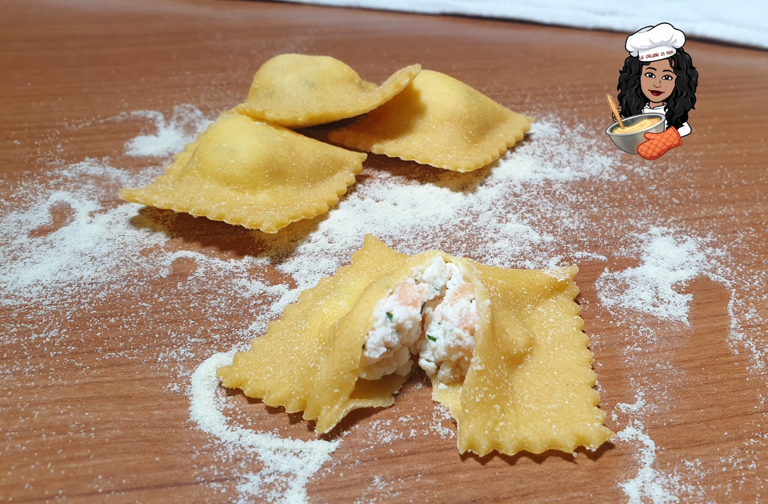 Ravioli di ricotta e salmone affumicato
