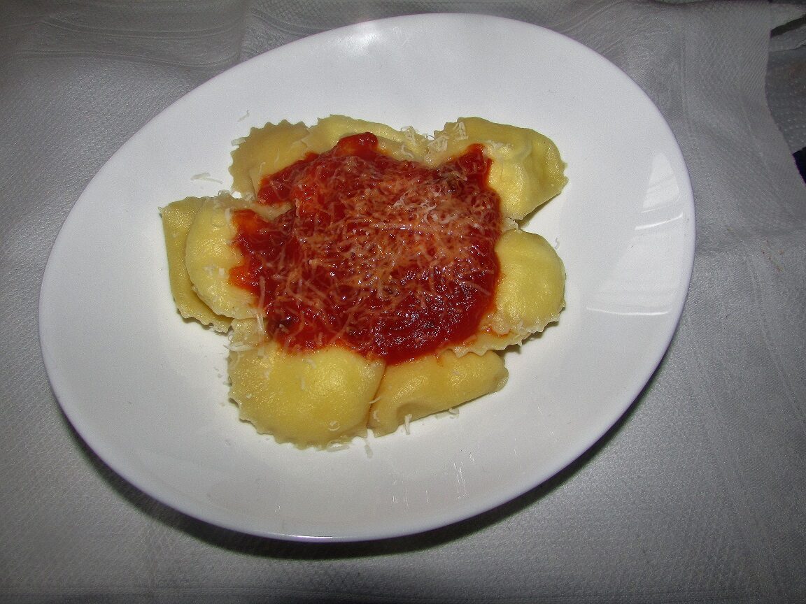 Ravioli di ricotta