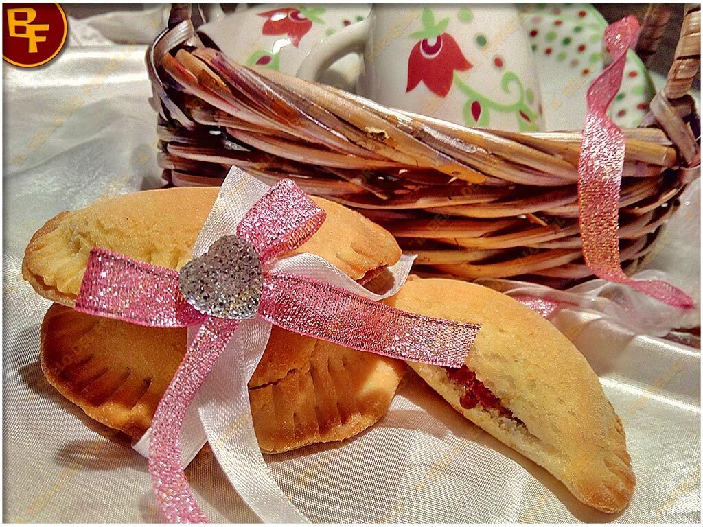 Ravioli dolci con marmellata cotti al forno | senza lattosio