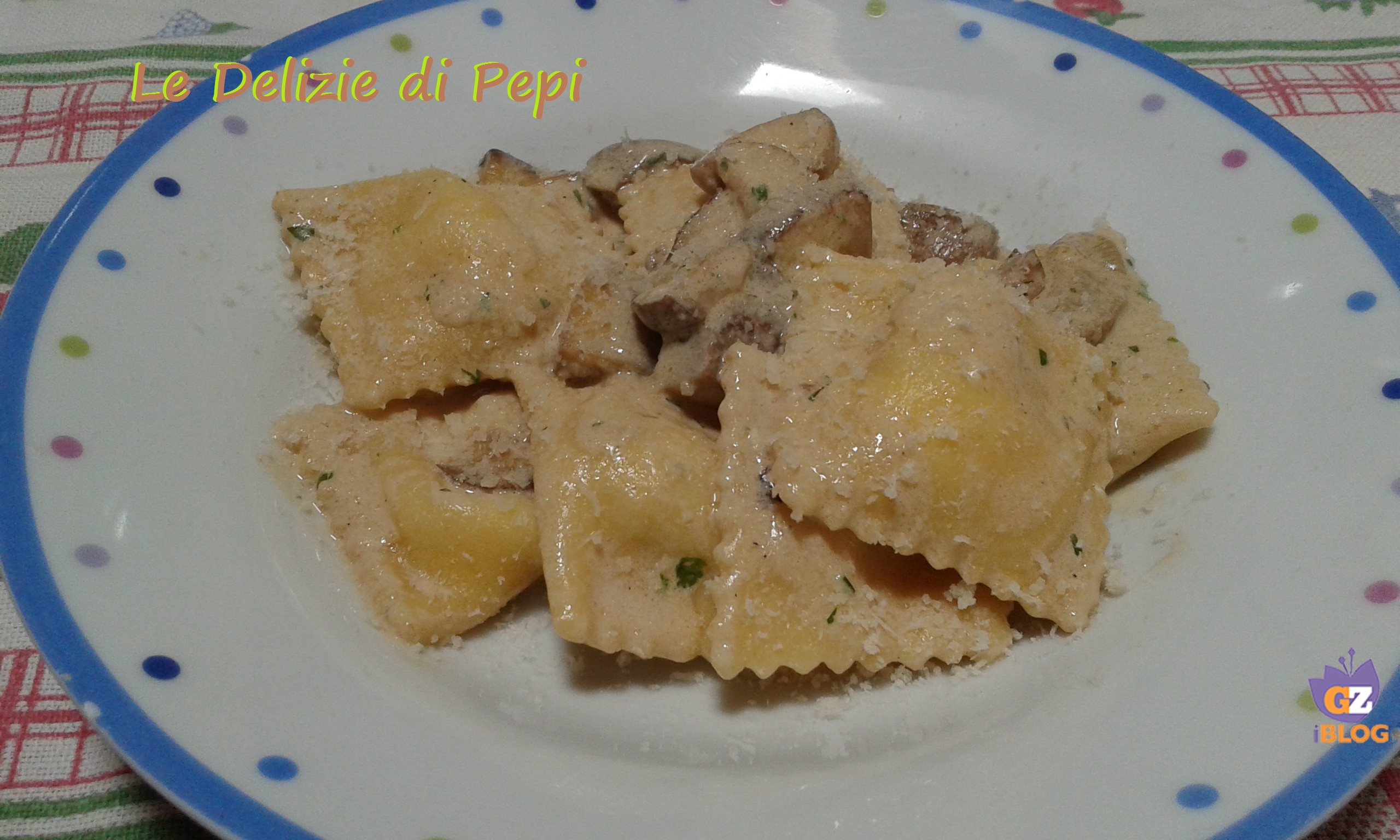 Ravioli ricotta e funghi