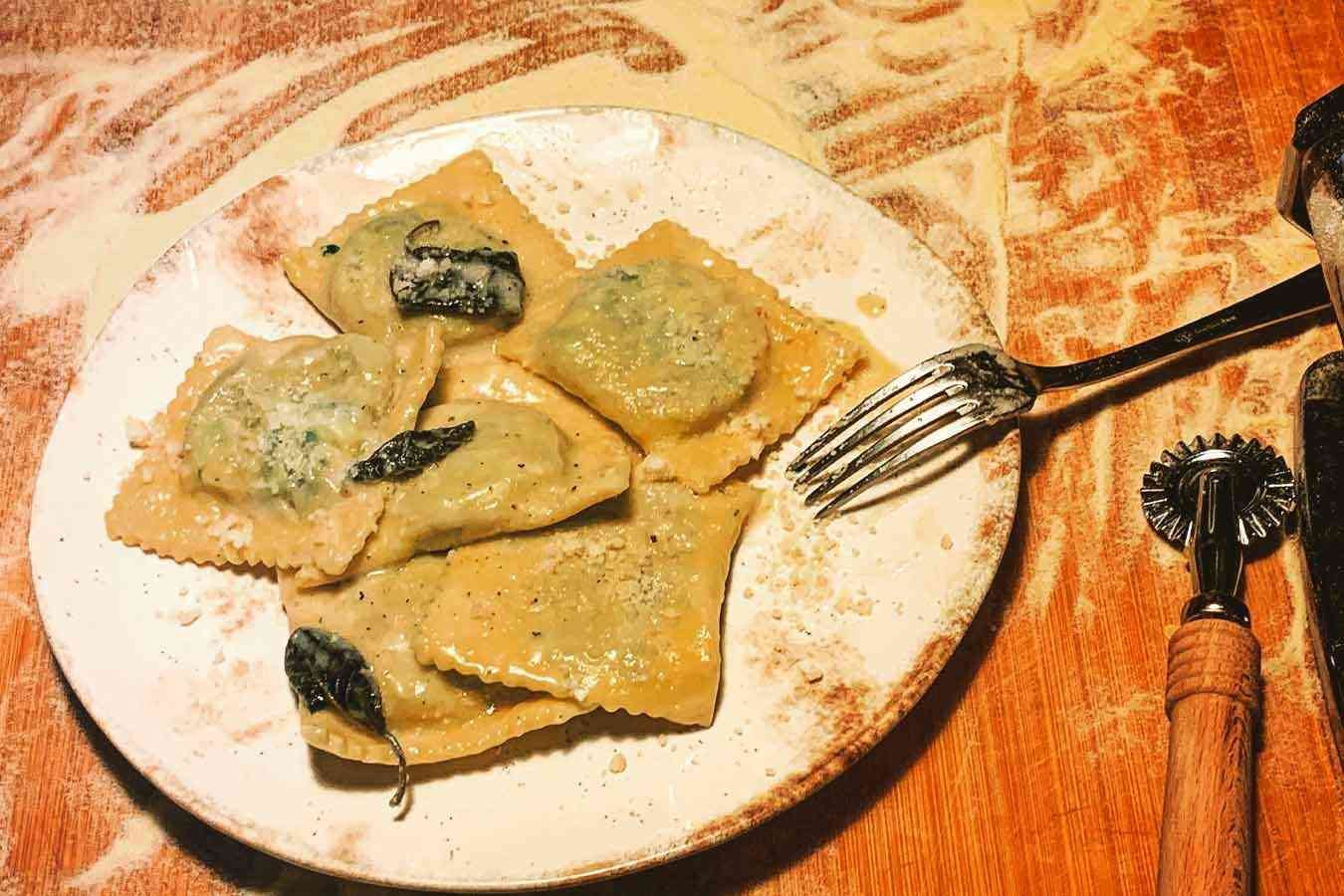 Ravioli ricotta e spinaci