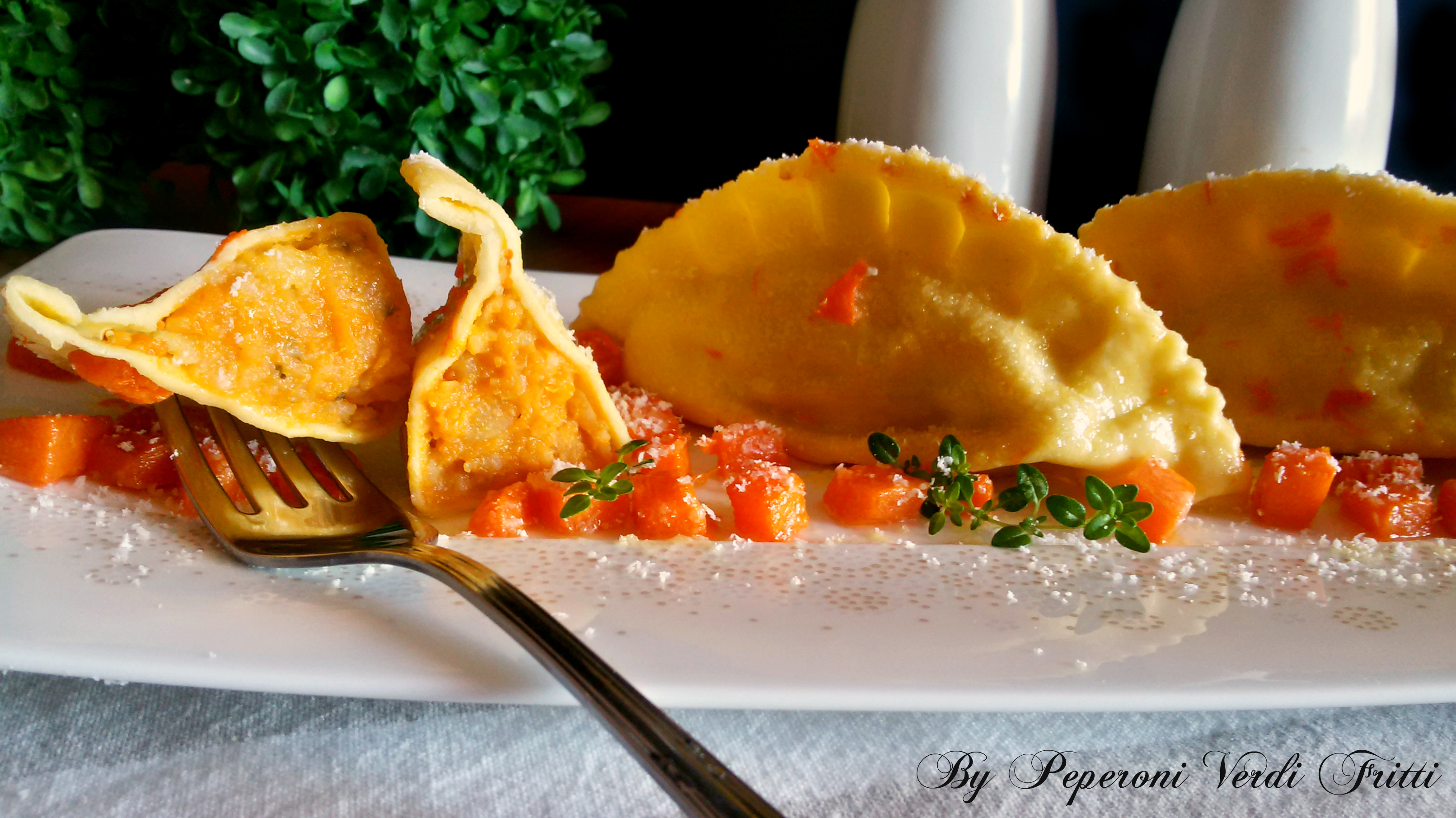 Ravioloni con zucca e patate