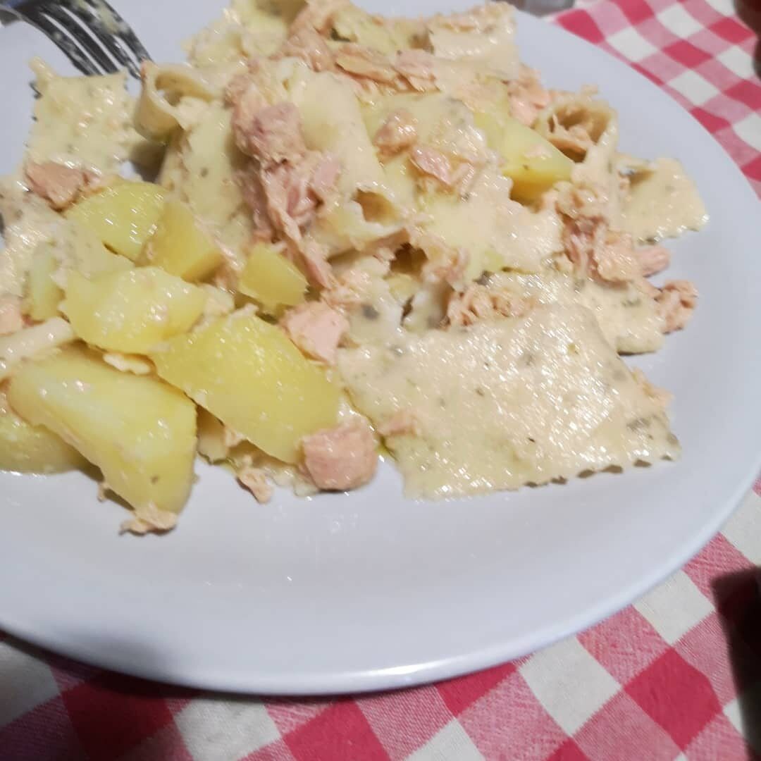 Reginelle salvia e limone con sugo di tonno