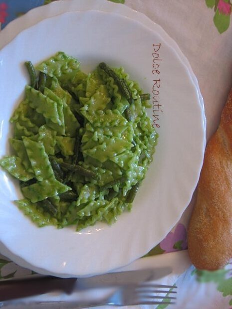 Reginette al pesto con fagiolini e patate