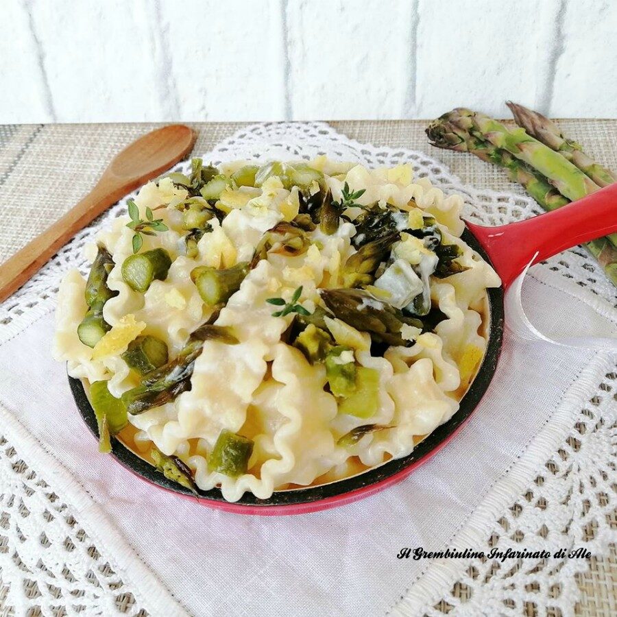 Reginette con asparagi e limone