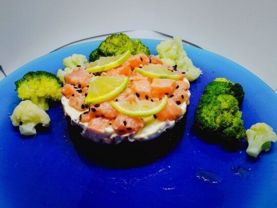 Rice with salmon&lime