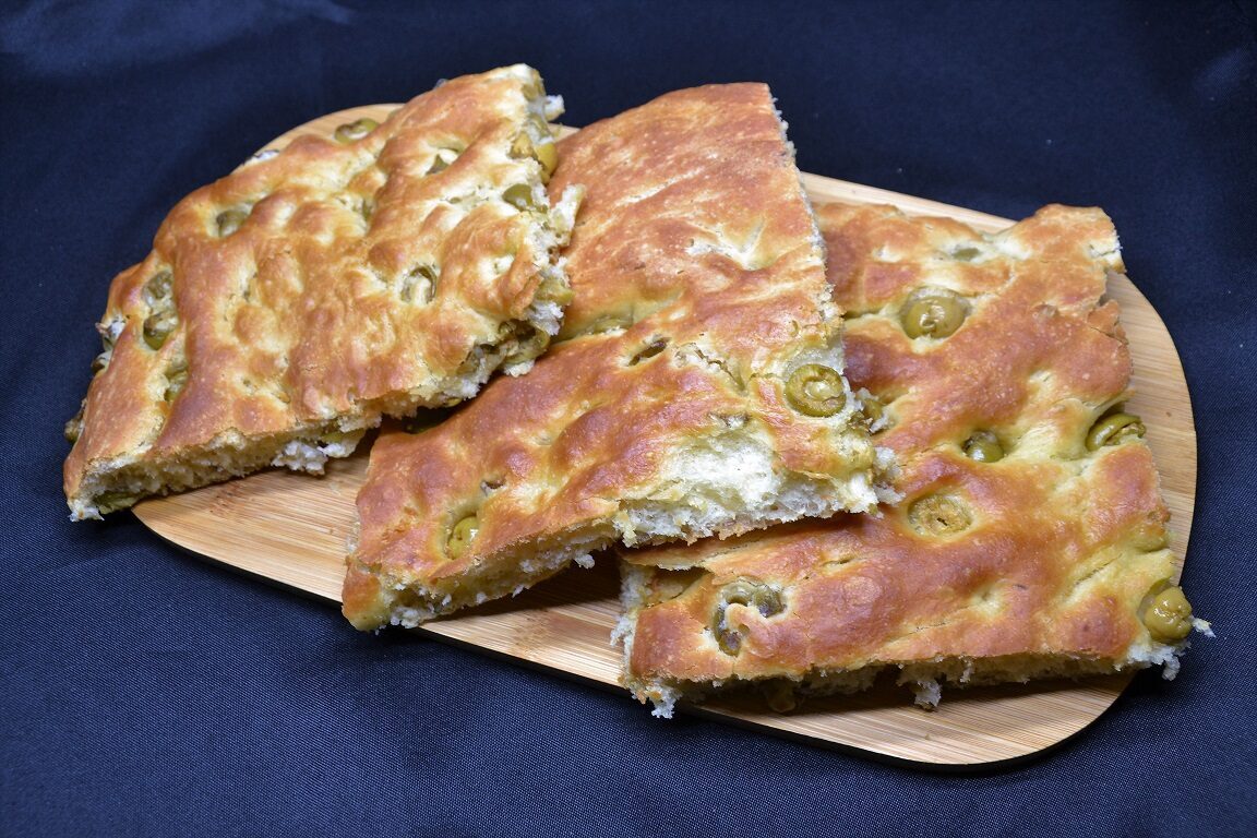 Ricetta – focaccia con olive